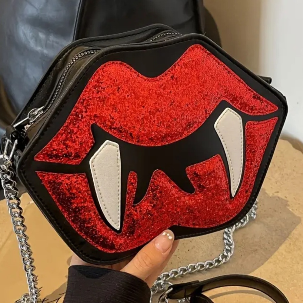 Gothic Vampire Lip Teeth Crossbody Handbag in Black